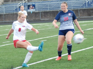 UHS girls' soccer picks up a shutout against Parkersburg South
